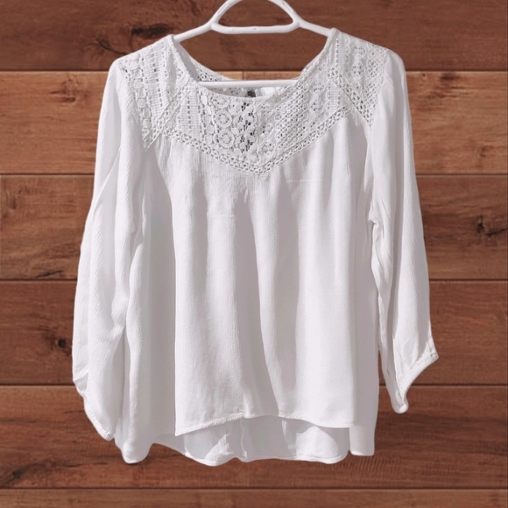 Bojo embroidered long sleeve top- M